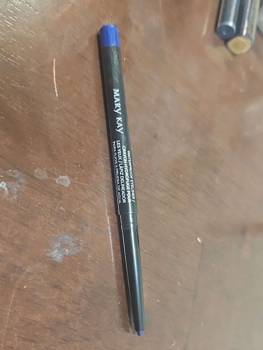 Mary Kay Waterproof Eye Pencil — Electric Blue Tip
